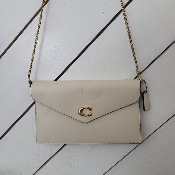 NEW Coach Essential Clutch Beige Women's Leather Crossbody Bag Gold Chain 12CT - Picture 1 of 12